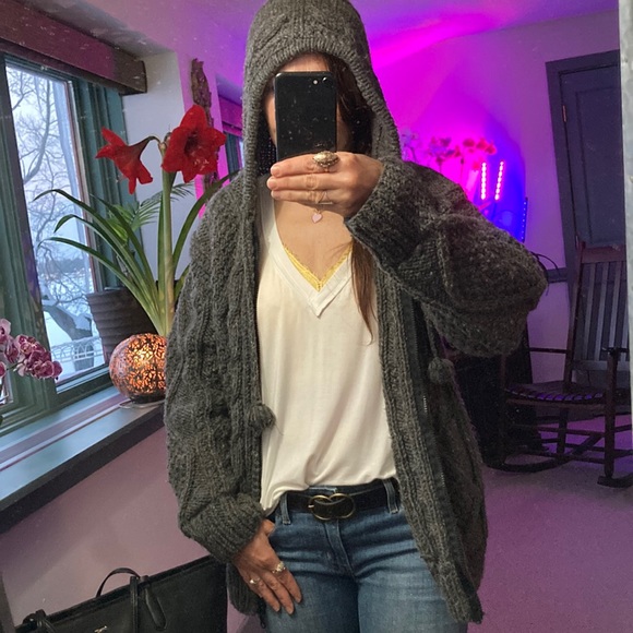 Hoodie - Picture 2 of 11